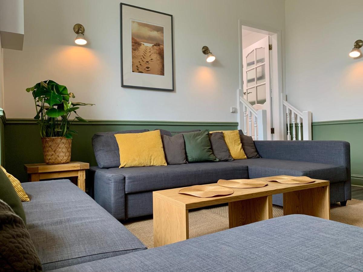 Stunning Rural Apartment - Sleeps 4 - Parking 利奇菲尔德 外观 照片